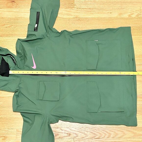 Nike Pro Elite Storm-FIT ADV Women’s Size S Green Pink 2023 Track & Field Jacket - Picture 6 of 11